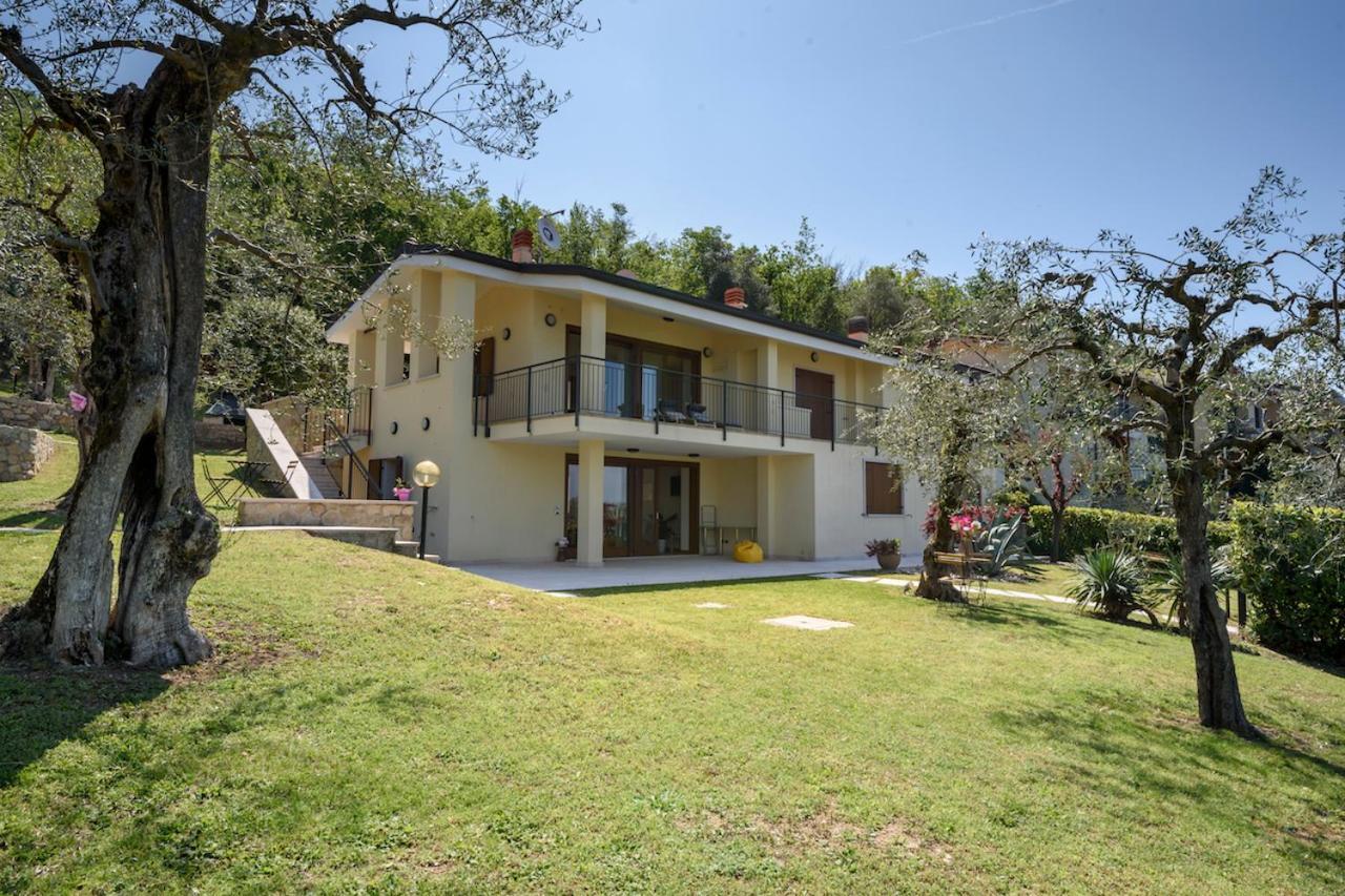 Maison Balu Apartments Torri Del Benaco Εξωτερικό φωτογραφία